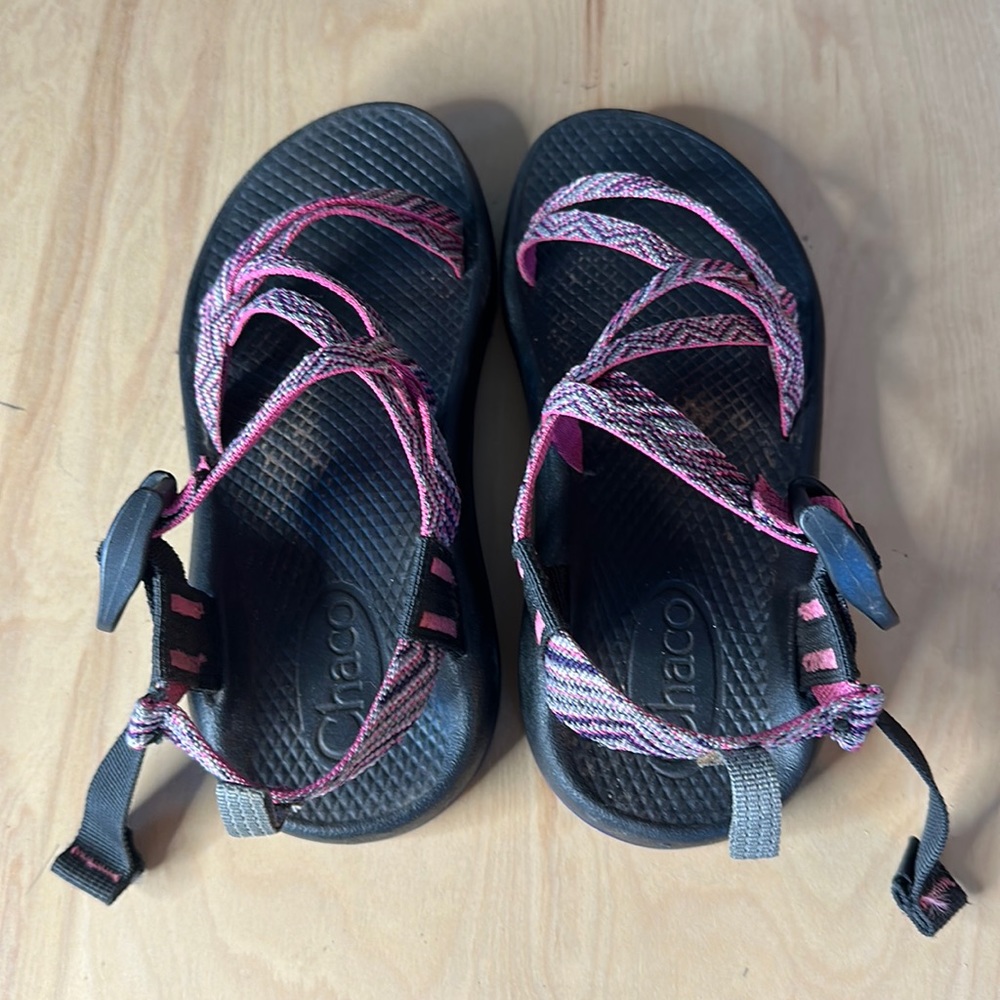 Girls chacos size 2